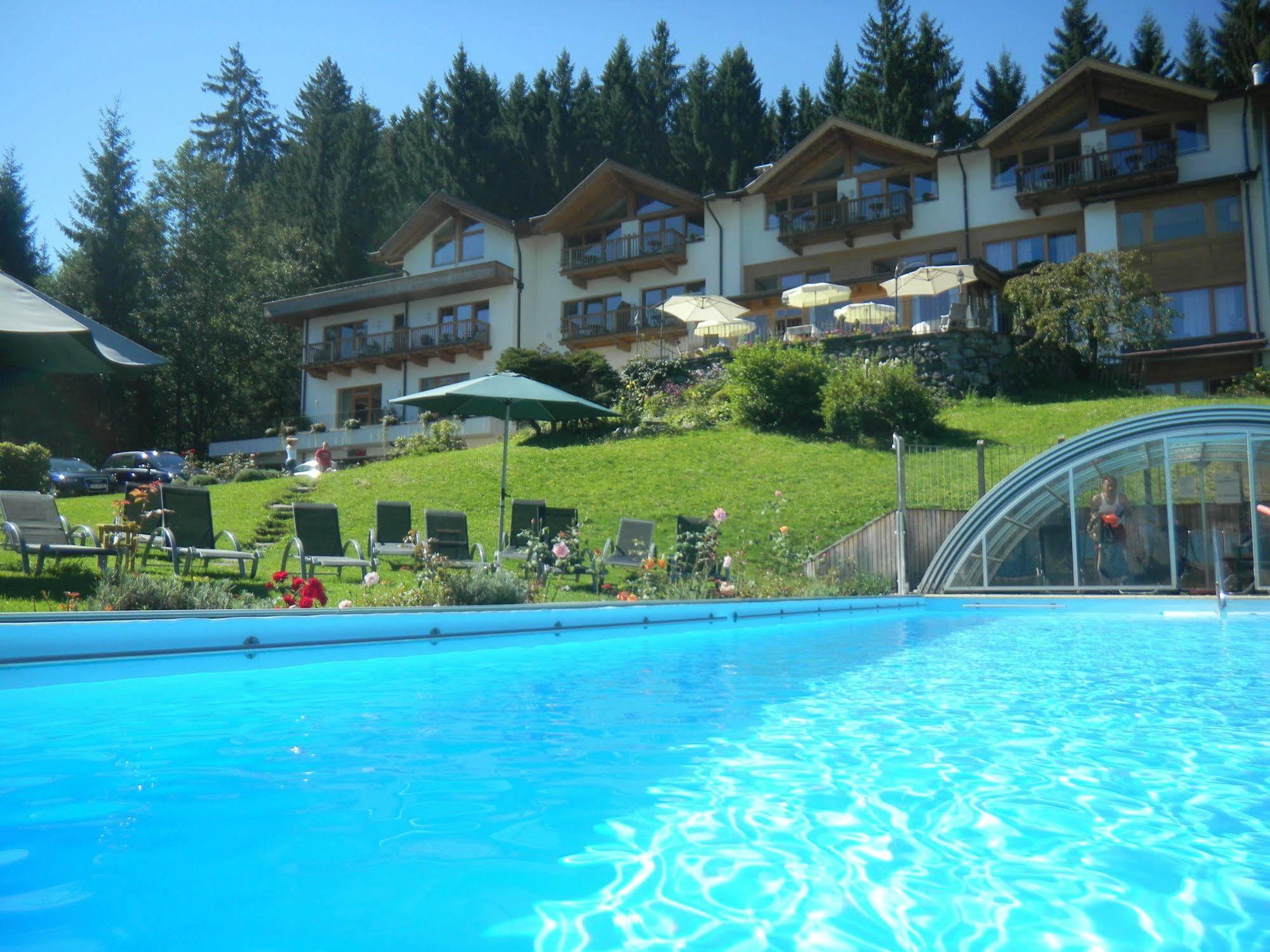 Gartenhotel Rosenhof Bei Kitzbuhel Oberndorf in Tirol Esterno foto